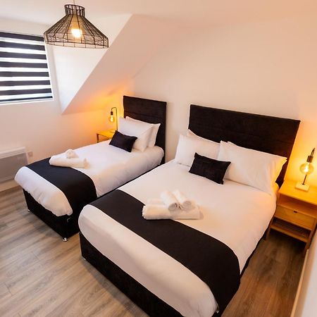 Contemporary 3Br Flat In Watford Apartment Exterior foto